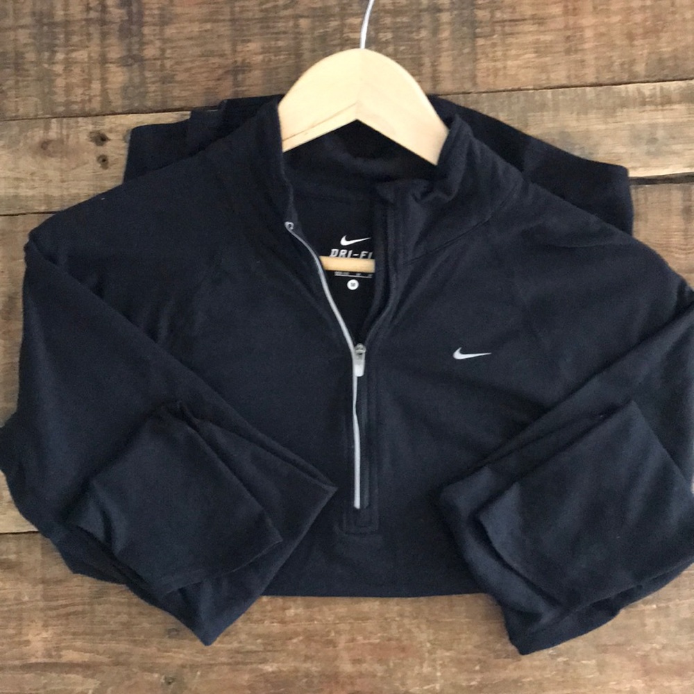 Like New Nike Dri Fit Pullover